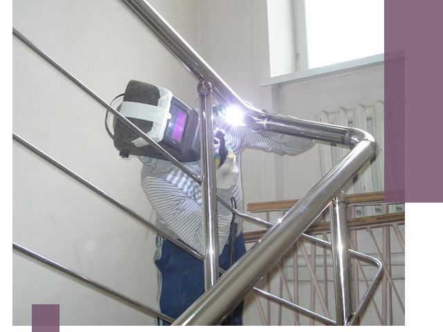 Монтаж перил и ограждений качественно в Щёлкове