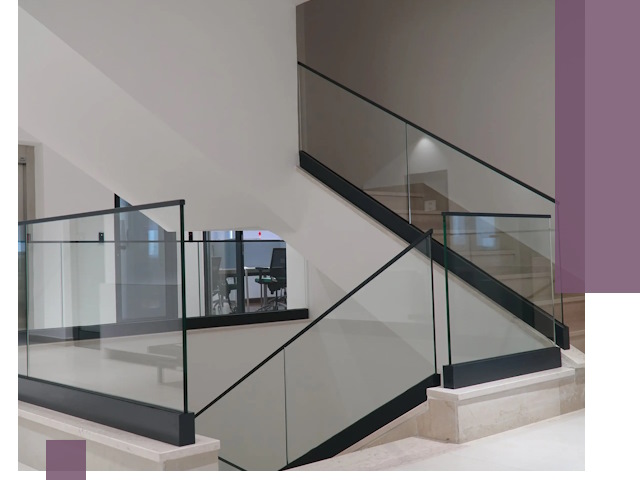 Стеклянные перила премиум-класса с установкой в Щёлкове